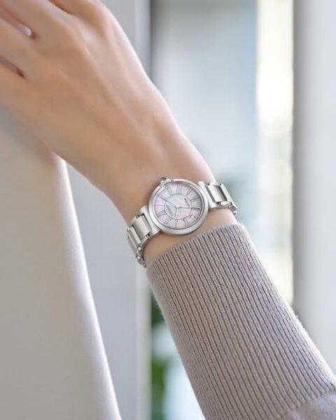 Citizen Citizen EM1060-87Y Eco-Drive Damenuhr 29 mm