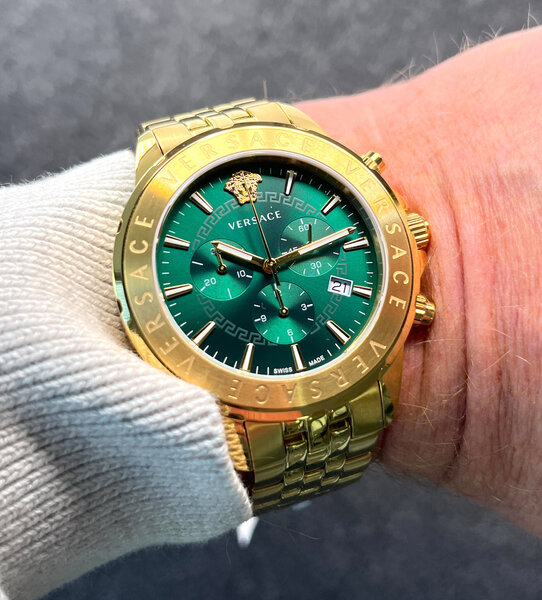 Versace Versace VEV600619 Chrono Signature Herrenuhr Gold 44 mm