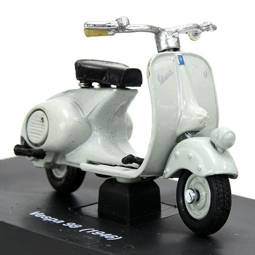 Vespa 98 1946 miniatuur 1:32 Vespa 98 1946 miniatuur 1:32