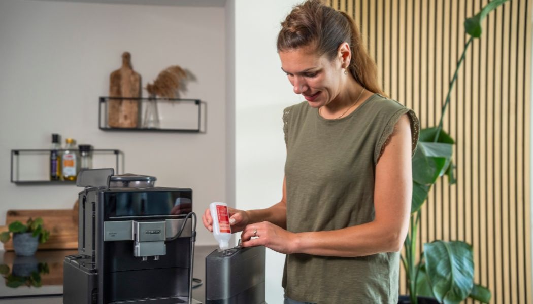 GRATIS Eccellente Snelkontkalker (100 ml)