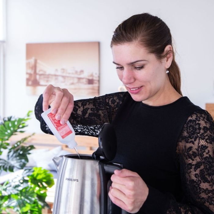 Waterkoker ontkalken met Eccellente ontkalker