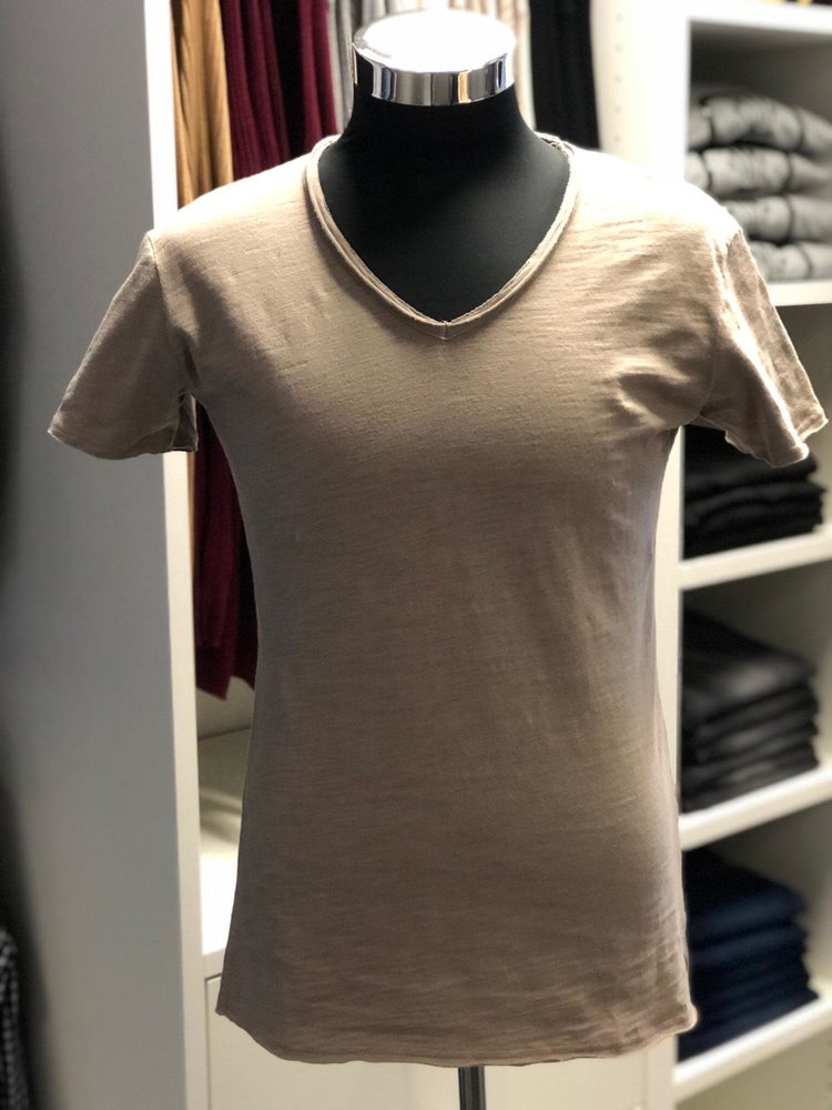 Robeaux RB Collection V Neck- Mocha