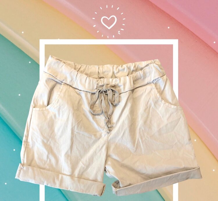 Paris Stretch Beige Shorts *ONE SIZE