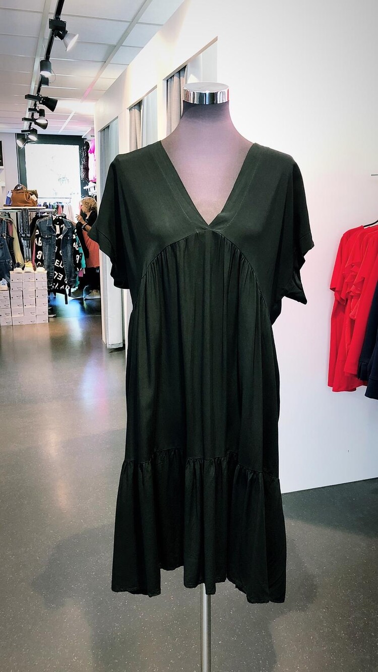 Paris Dress- Black 28970 *ONE SIZE