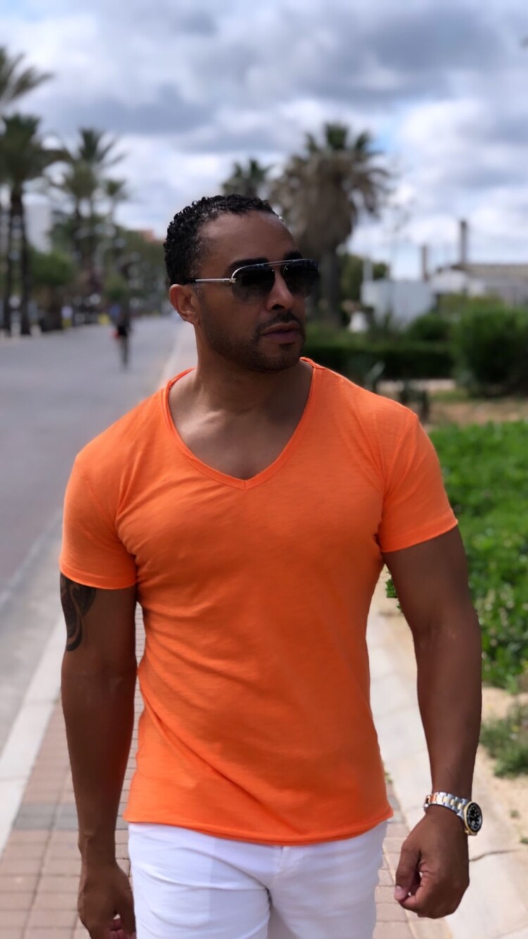 Robeaux RB Collection V Neck- Orange