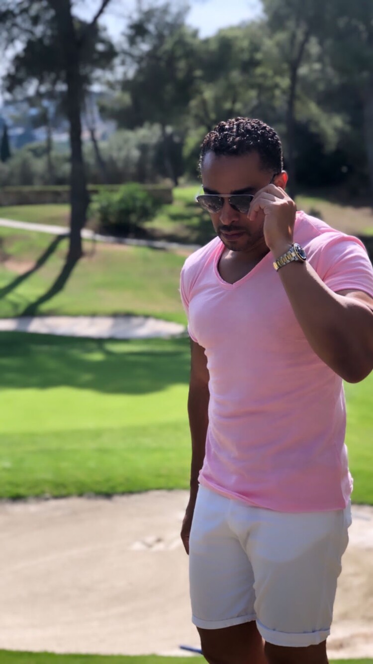 Robeaux Robeaux V- Neck T Shirt -#9 Fiery Rose