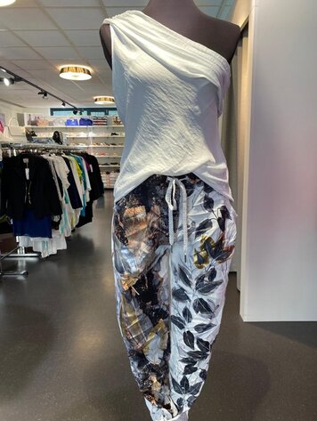 Paris Joggers-Black Feather-ONE SIZE