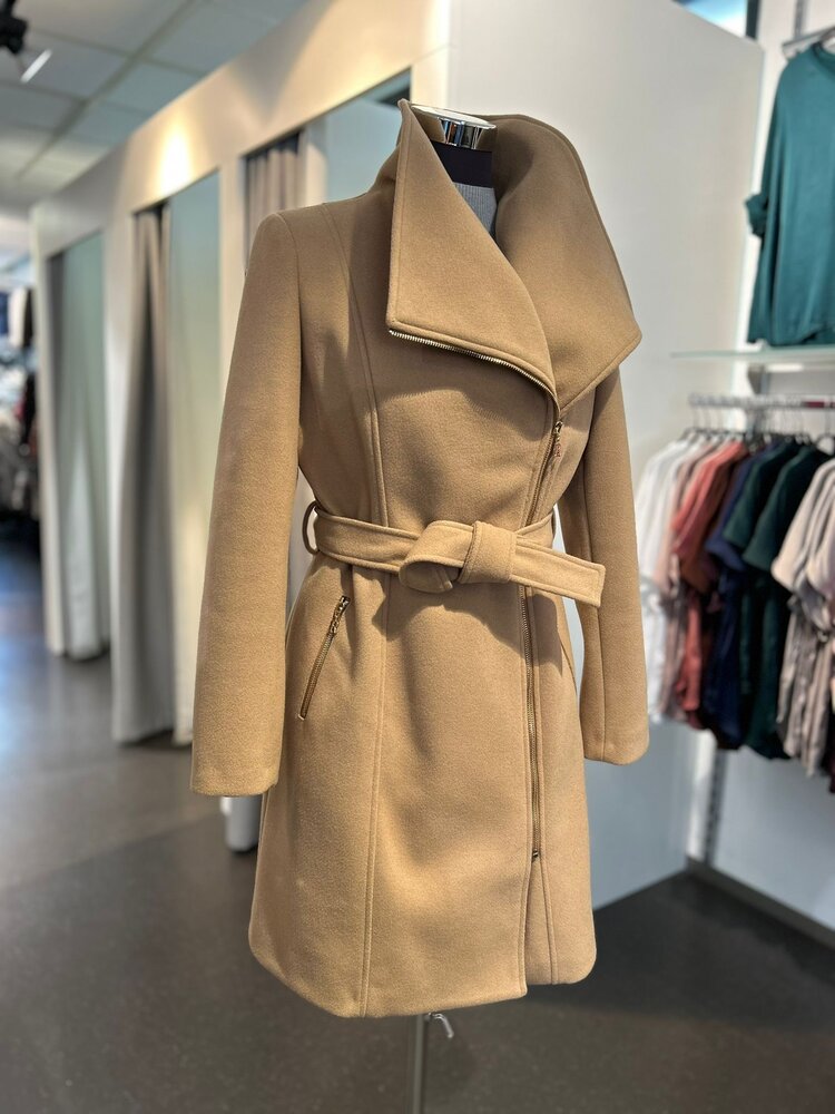 Italy Rina Mantel - Camel