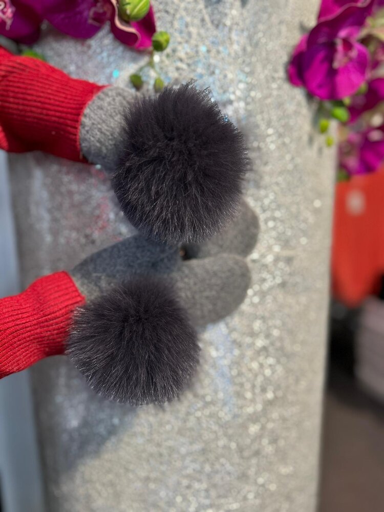 Grey Mittons w/fox fur