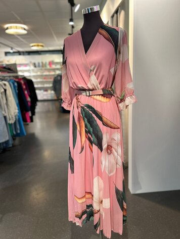 Paris Plissee Dress -Light Pink