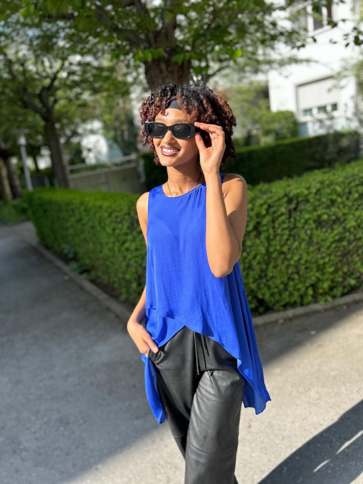 トップス VIVIANO asymmetric cami top blue size:M トップス VIVIANO asymmetric cami top blue size:M VIVIANO