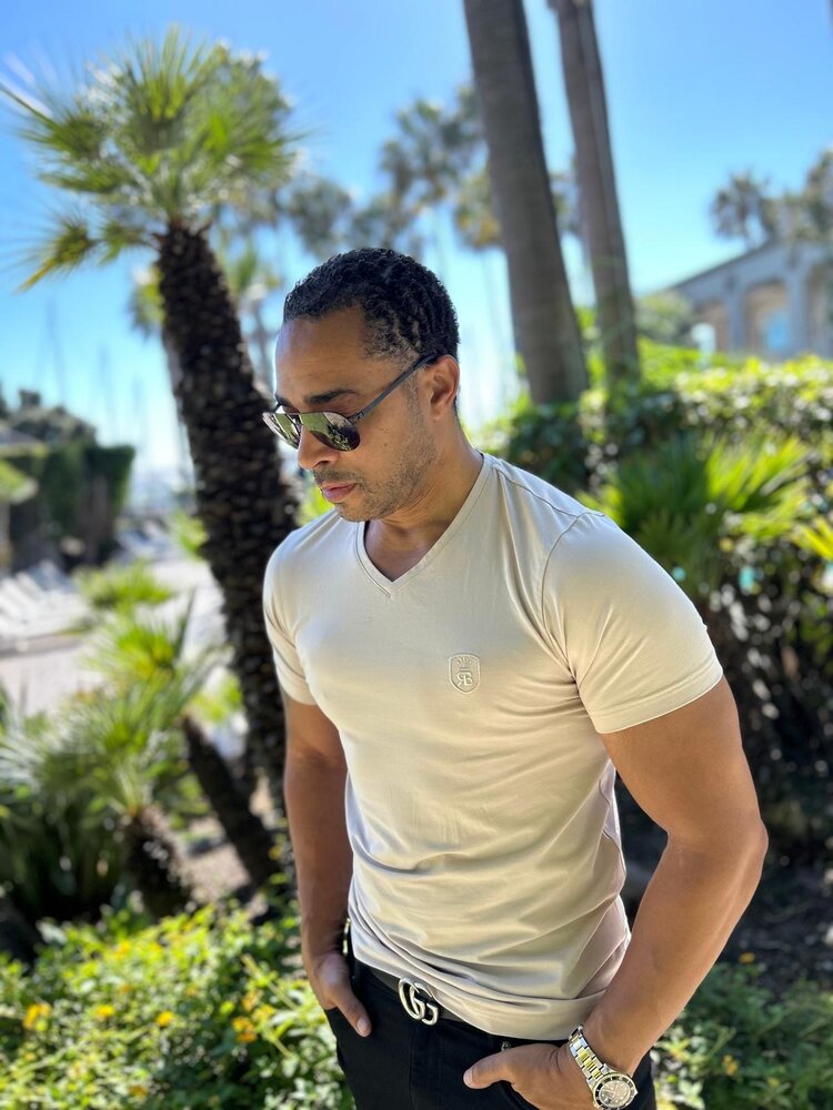 Robeaux Robeaux V Neck Classic- Mocha