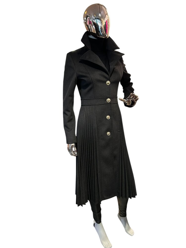 Italy Rina Plissee Coat