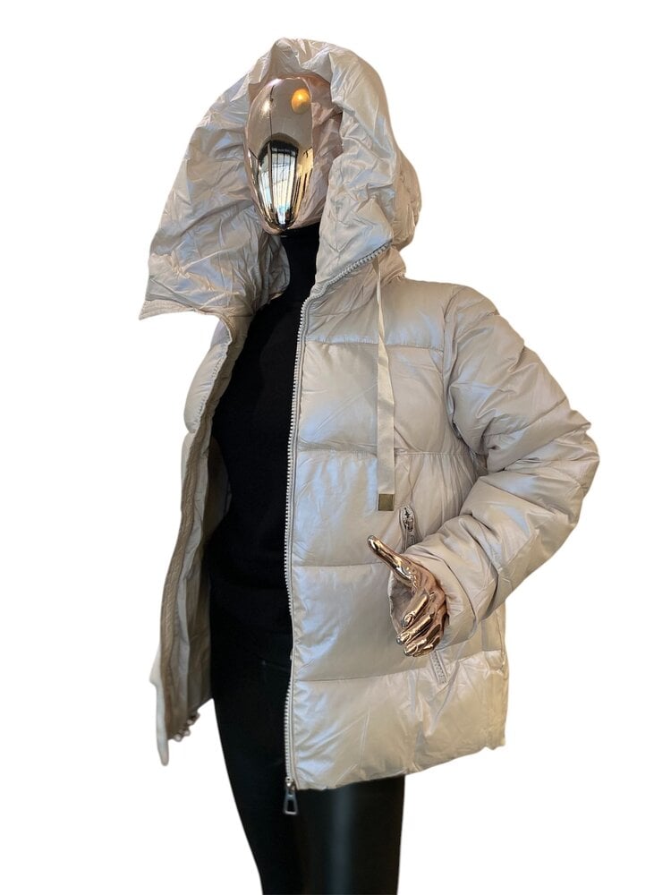 Germany Luxury Down Jacket-Pearl MB61026
