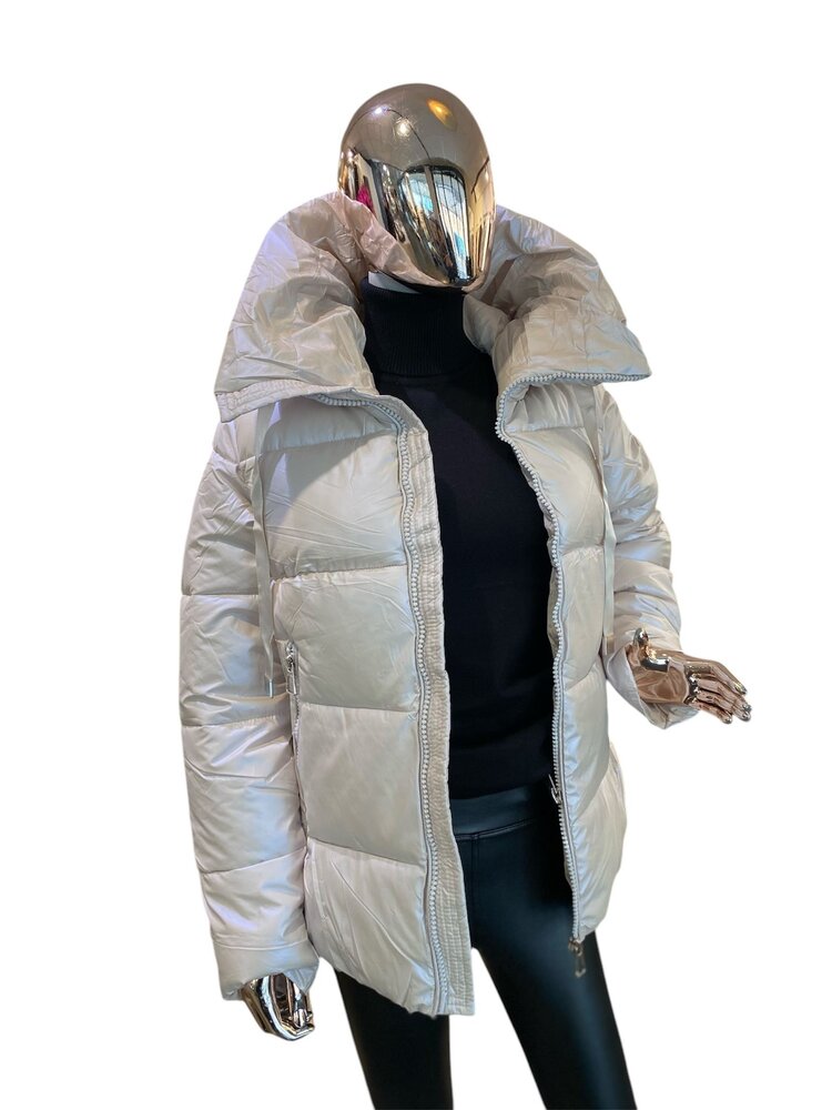 Germany Luxury Down Jacket-Pearl MB61026