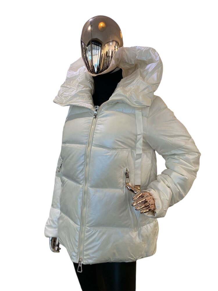 Germany Luxury Down Jacket-White MB61026