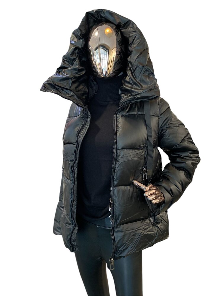 Germany Luxury Down Jacket-Black MB61026