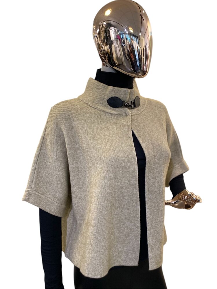 Paris Open Sweater W/Neck Fasten- Sand