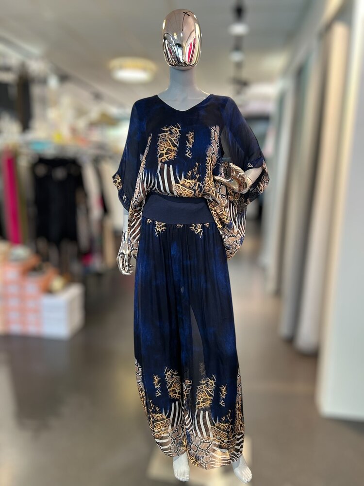 Paris Silk Top W/ Animal Print - Navy 50519