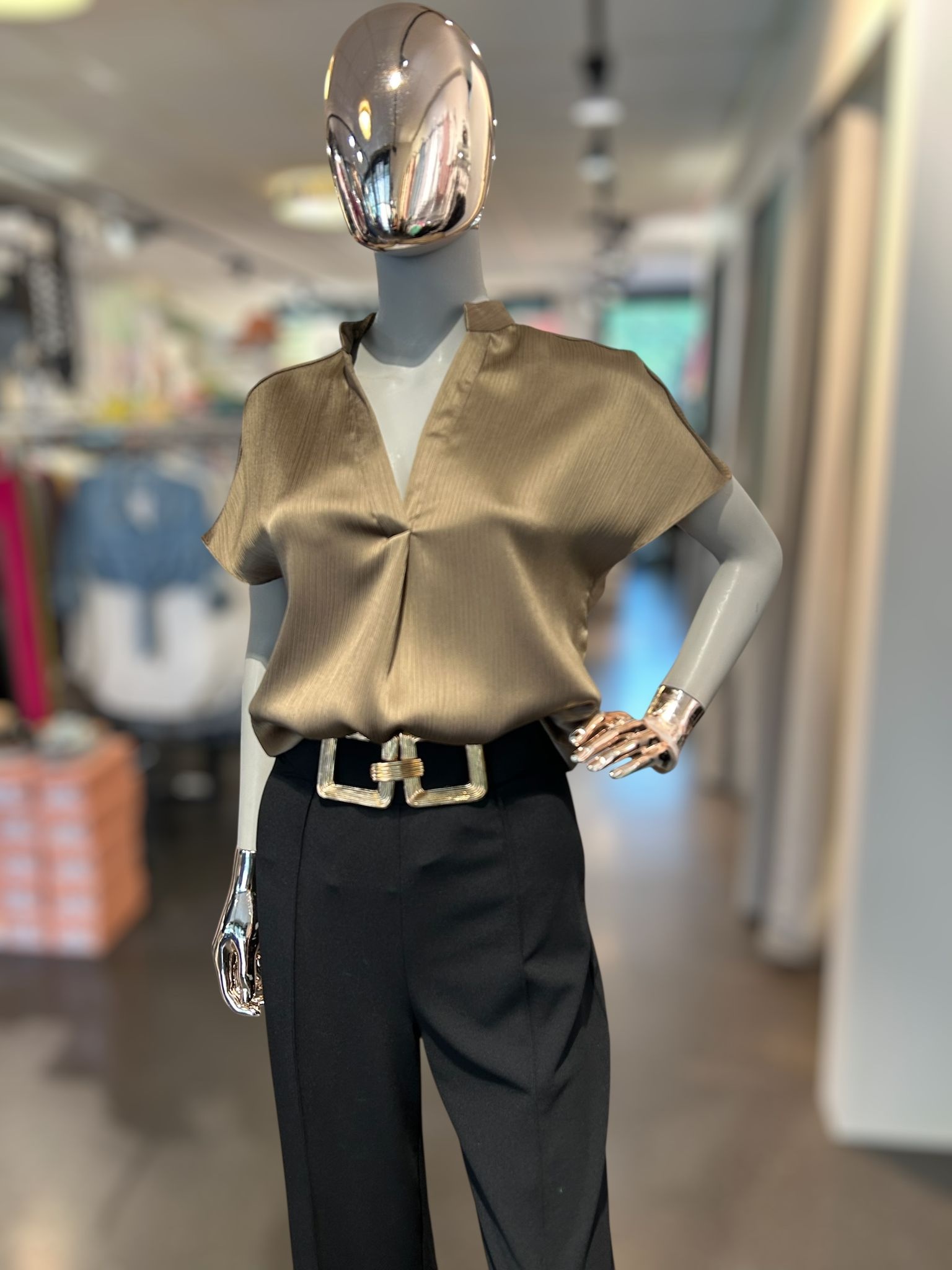 トップス maison celon off shoulder silky blouse off shoulder silky blouse – célon