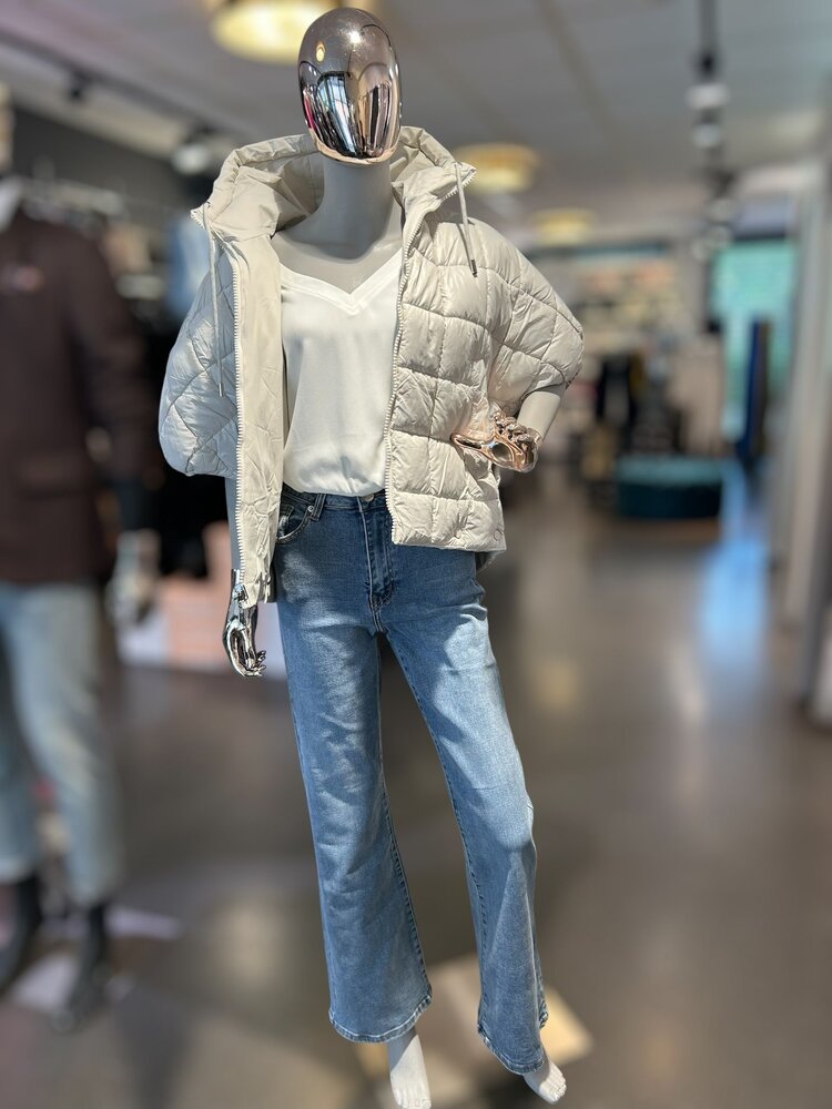 Germany Modern Matrix Puffer-Beige