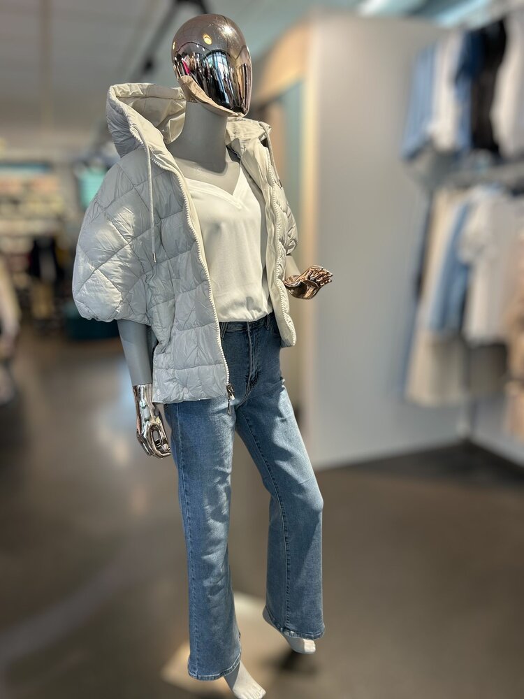 Germany Modern Matrix Puffer-Beige