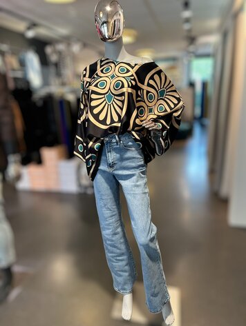 Germany Owl Essence Blouse