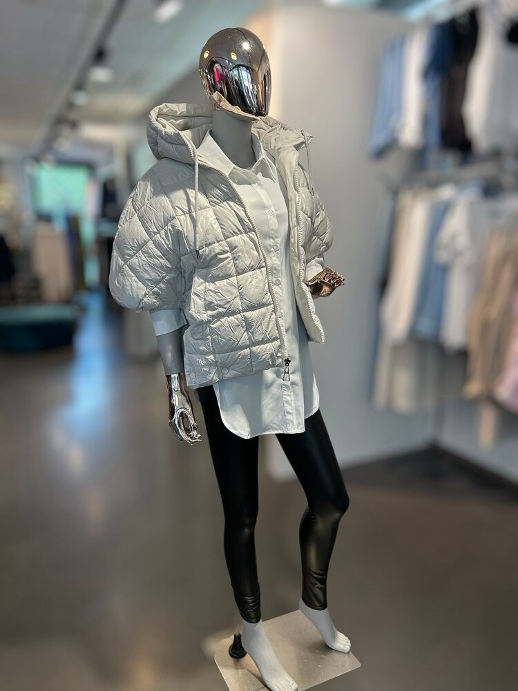 Germany Modern Matrix Puffer-Beige