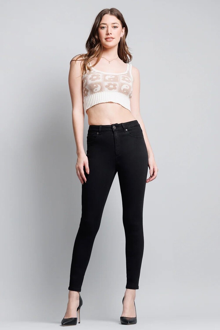 USA Mid Rise Push Up Skinny- Black EP3574