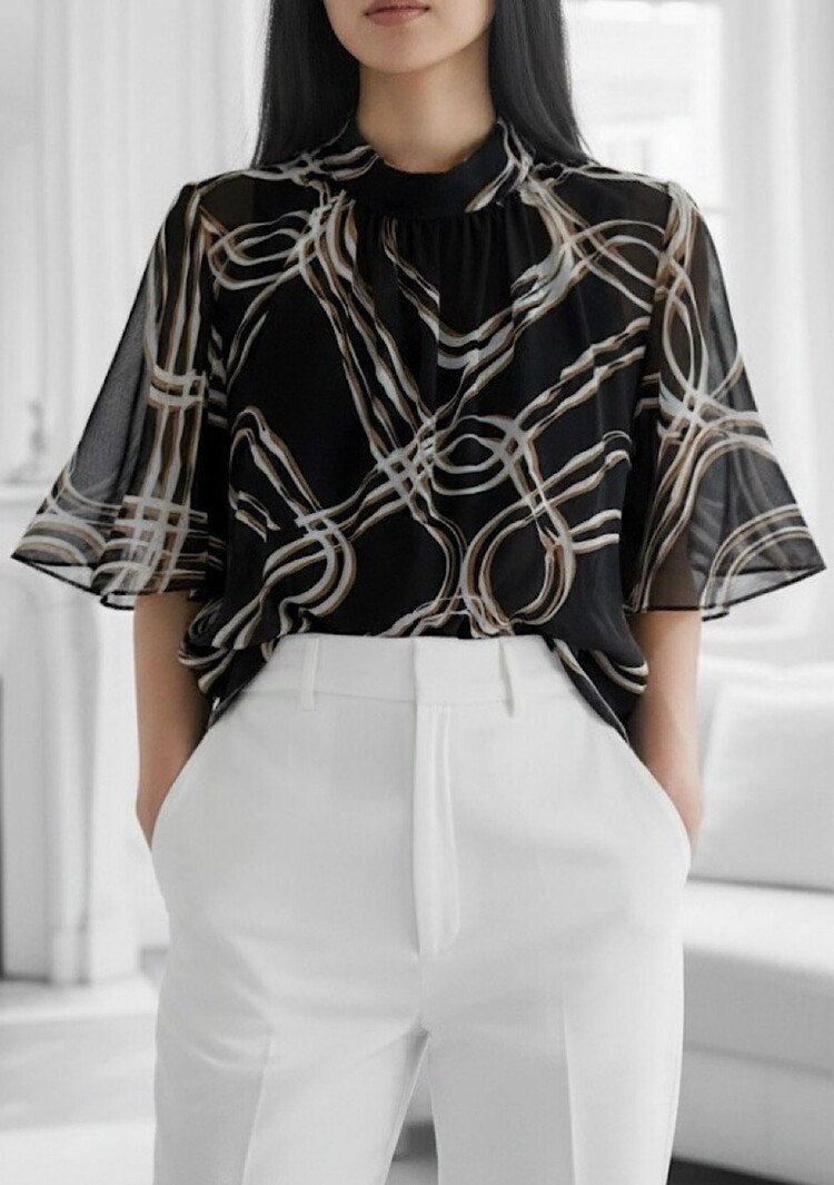 Printed Blouse W/Romantic,Chic & Trendy Sleeves-Chain Loop Keyhole