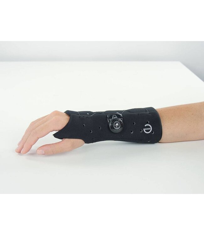 DJO Global Exos Polsbrace met BOA