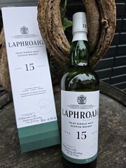  Laphroaig 15Y