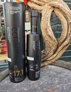  Octomore 17.1  Bruichladdich 59,7%