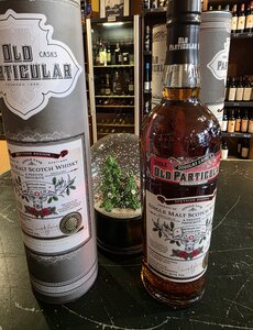  Old Particular Christmas 8Y Speyside 61%