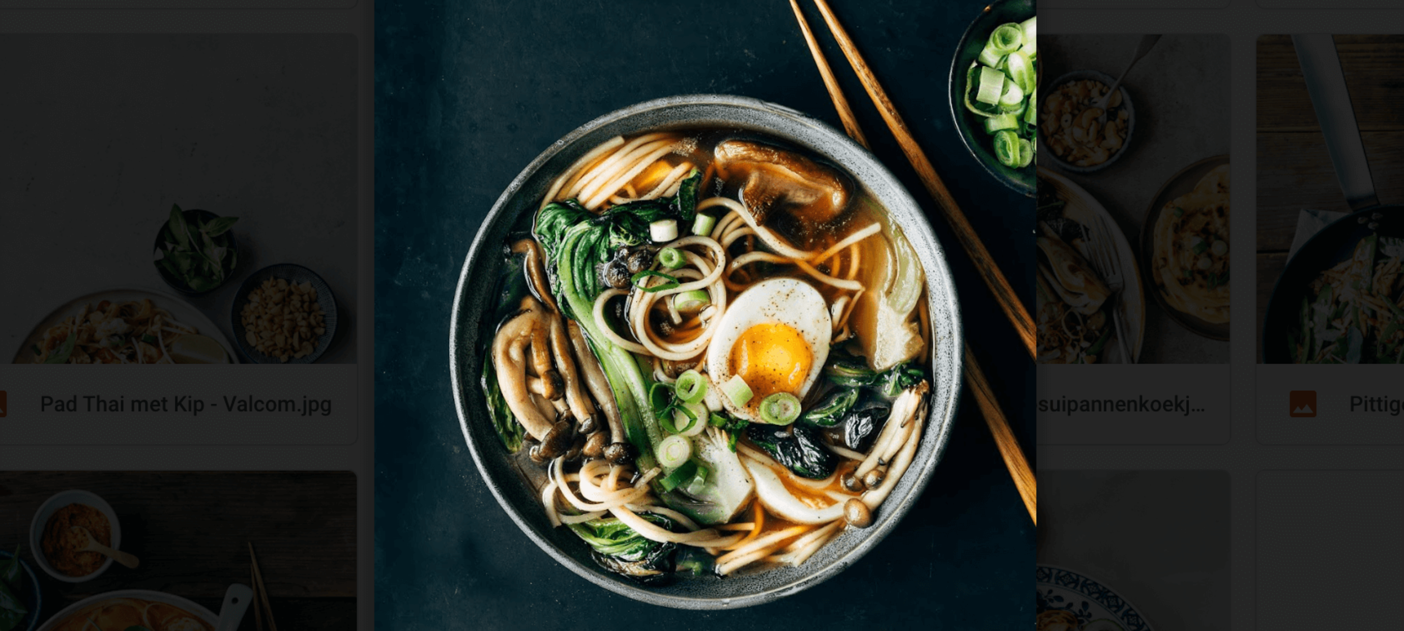 Paddenstoelenramen met Ei en Paksoi