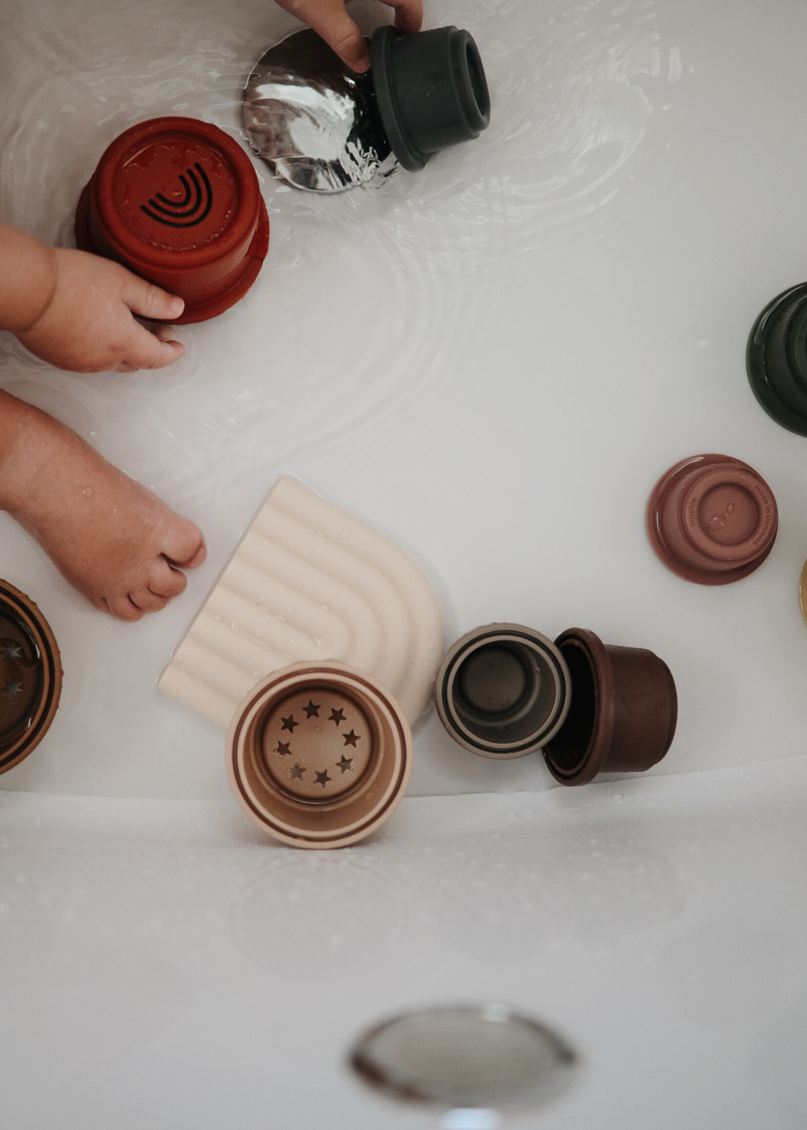MUSHIE STACKING CUPS RETRO