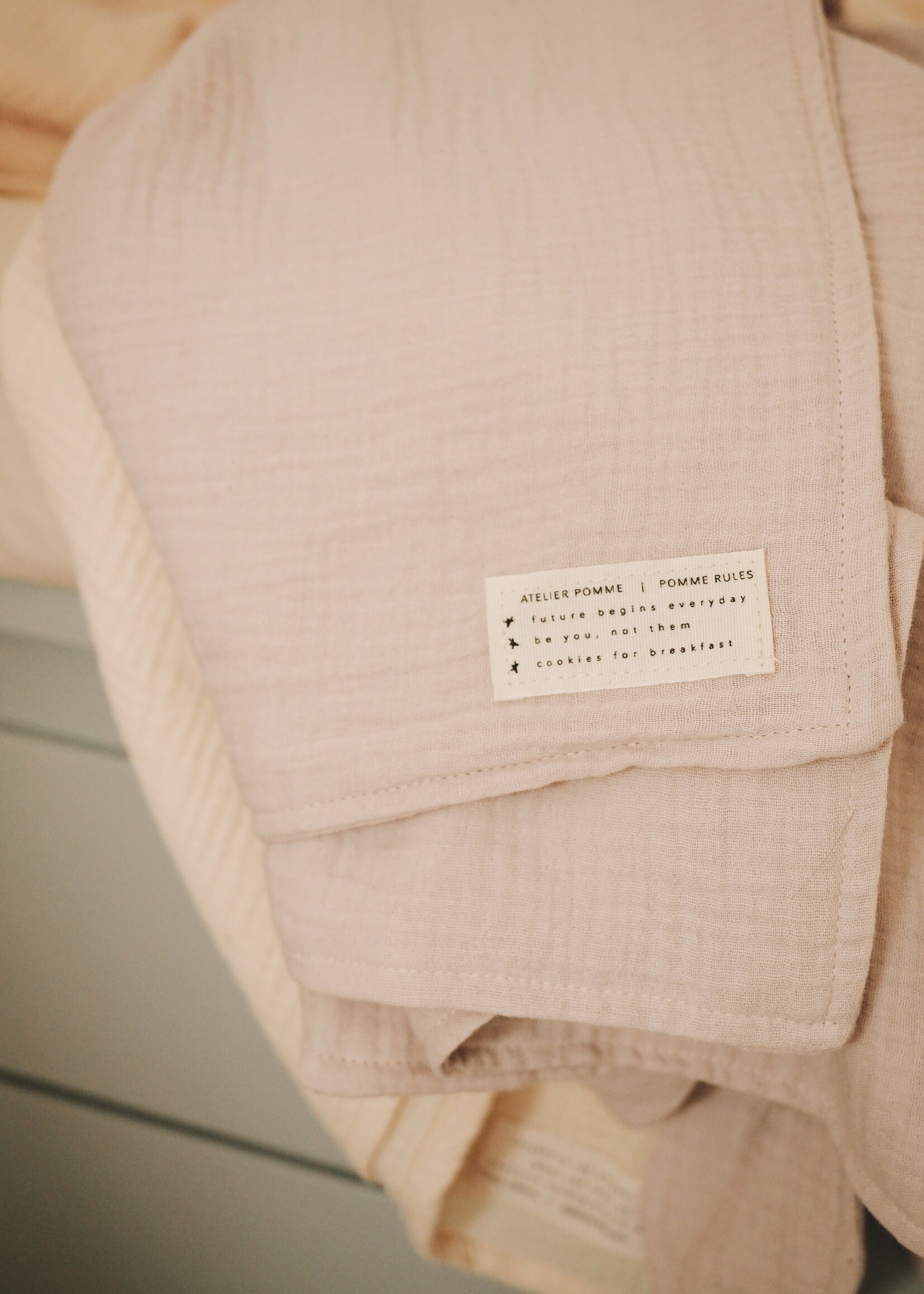 Atelier POMME BATH CAPE - BONJOUR BEIGE