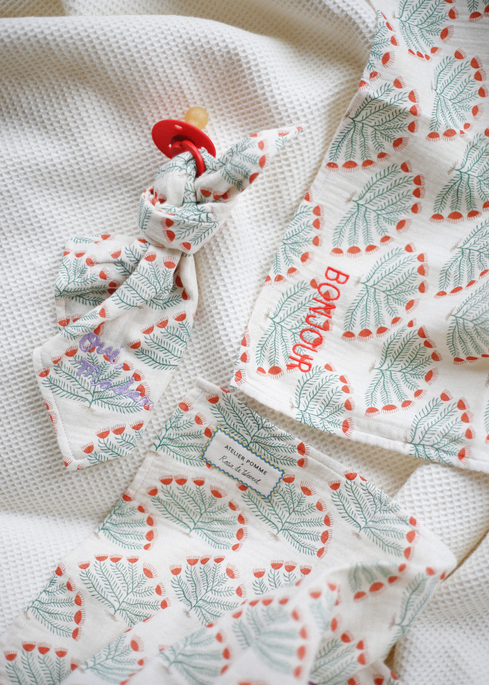 Atelier POMME ROSA DE WEERD - FULL OF ROSES - PETIT TOWEL