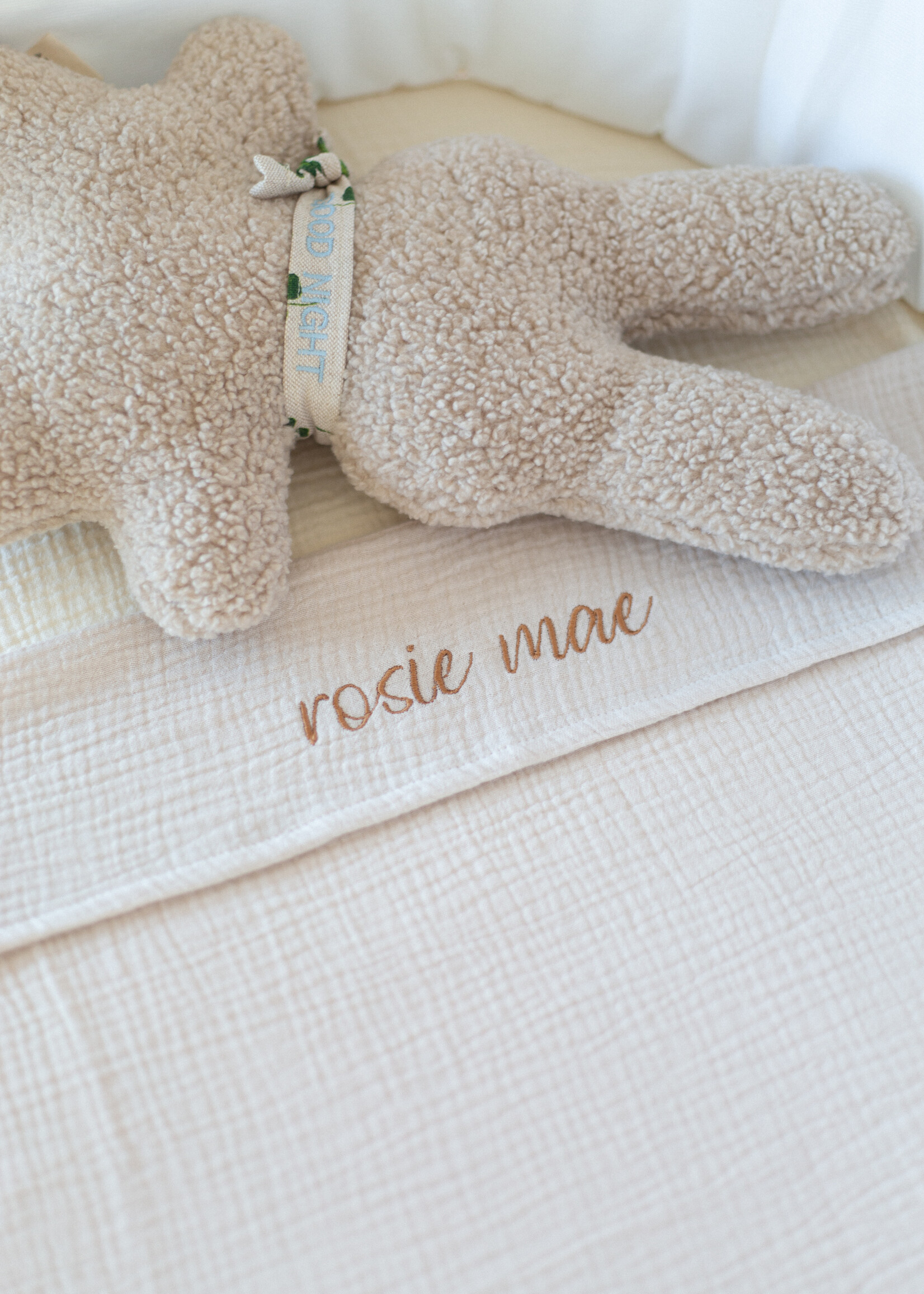 Atelier POMME SWEET SHEET CRIB BONJOUR BEIGEE