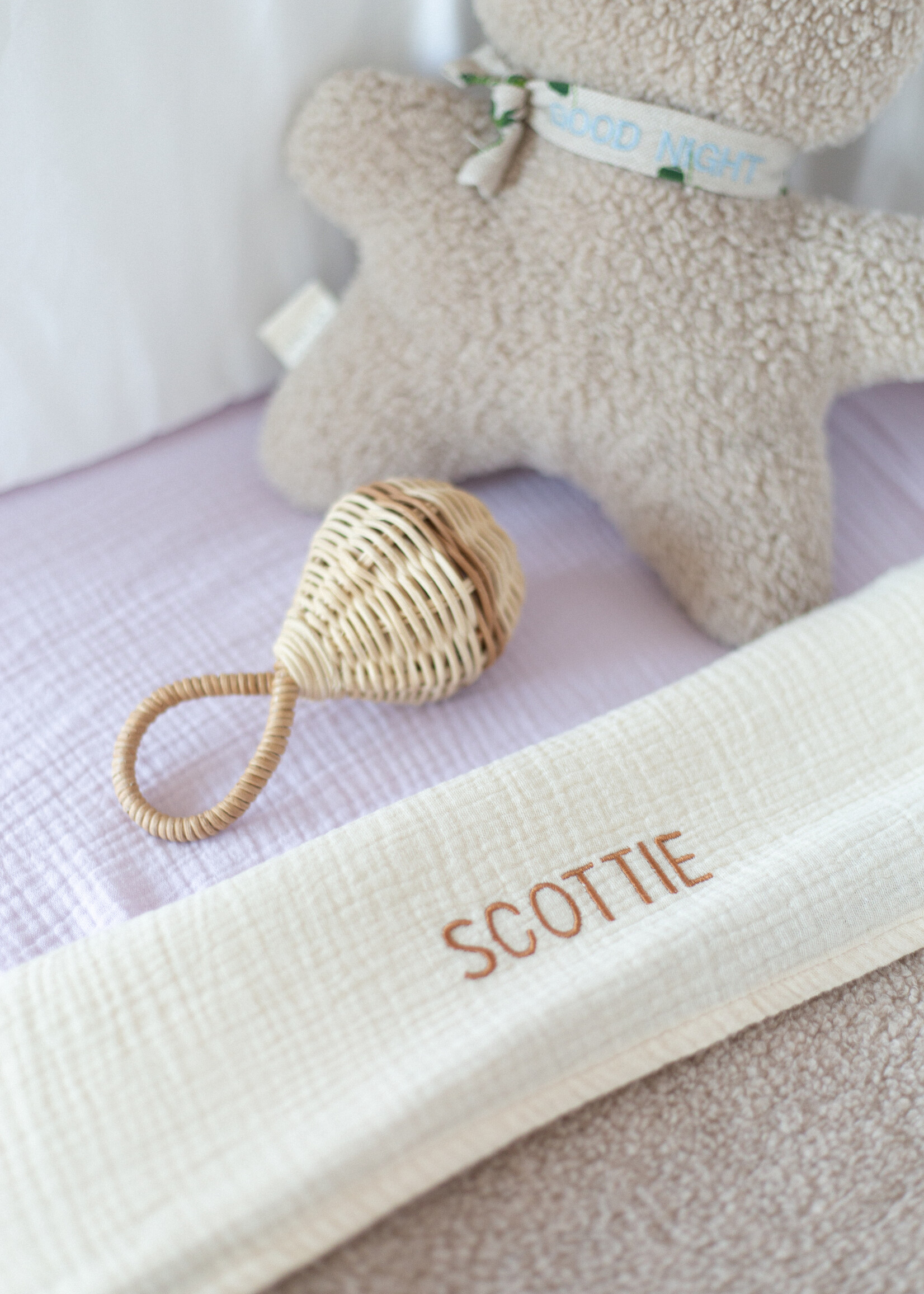 Atelier POMME SLEEP TIGHT FITTED SHEET CRIB - LUCKY LILA