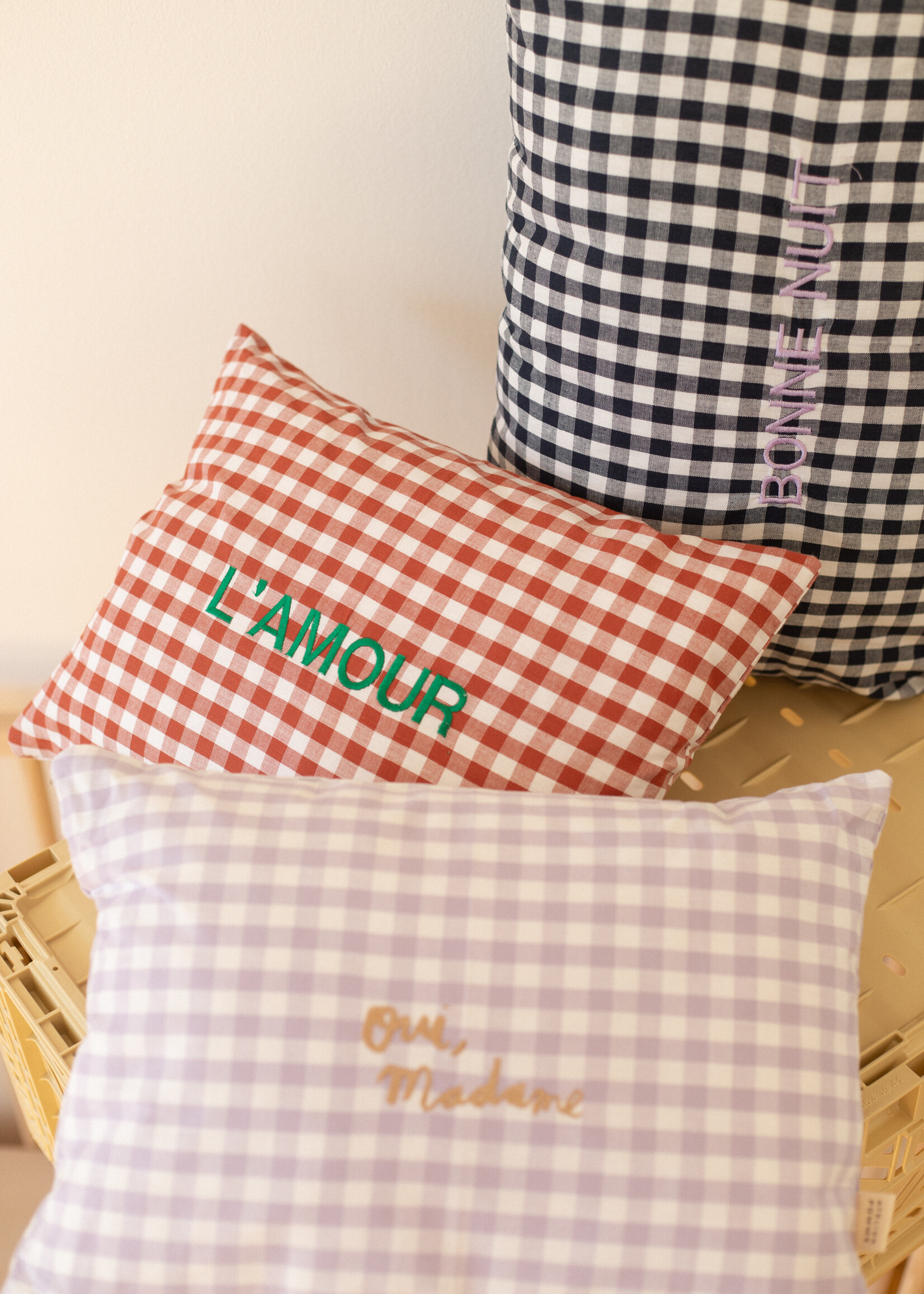 Atelier POMME CUSHION: CHECKED IN - LUCKY LILA
