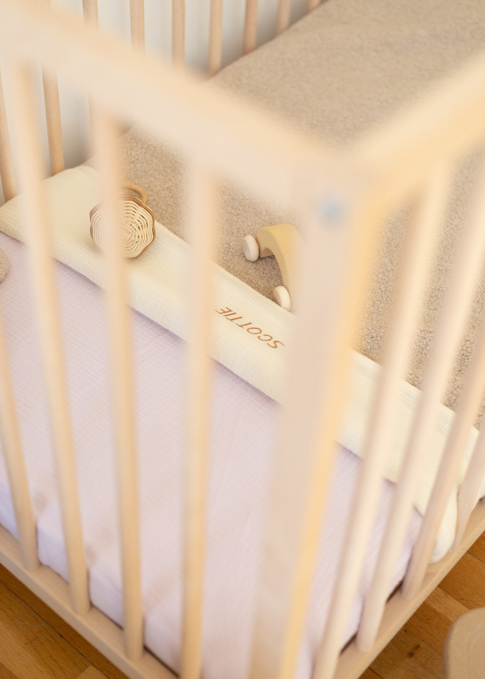 Atelier POMME SLEEP TIGHT FITTED SHEET COT - LUCKY LILA