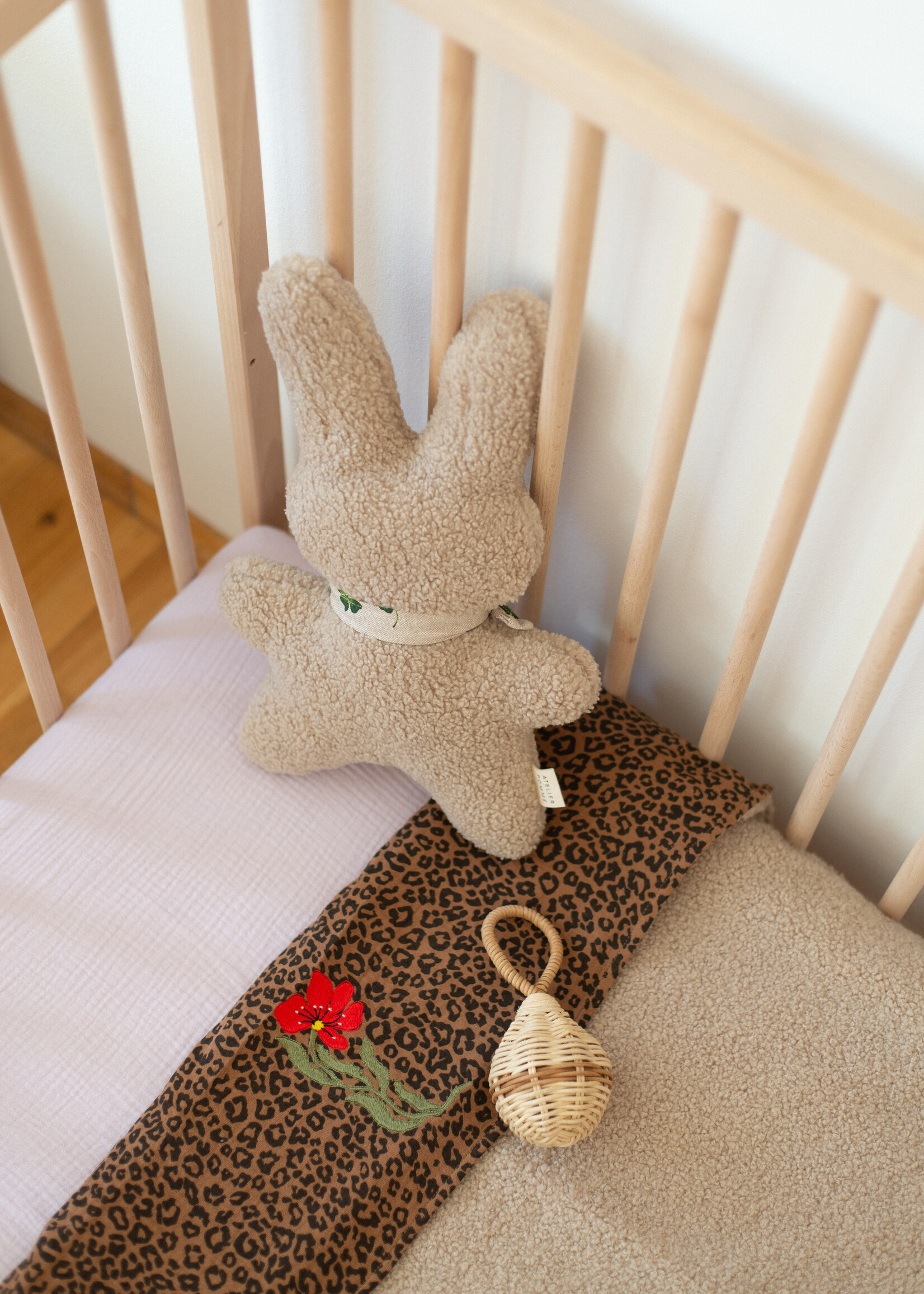 Atelier POMME SLEEP TIGHT FITTED SHEET COT - LUCKY LILA