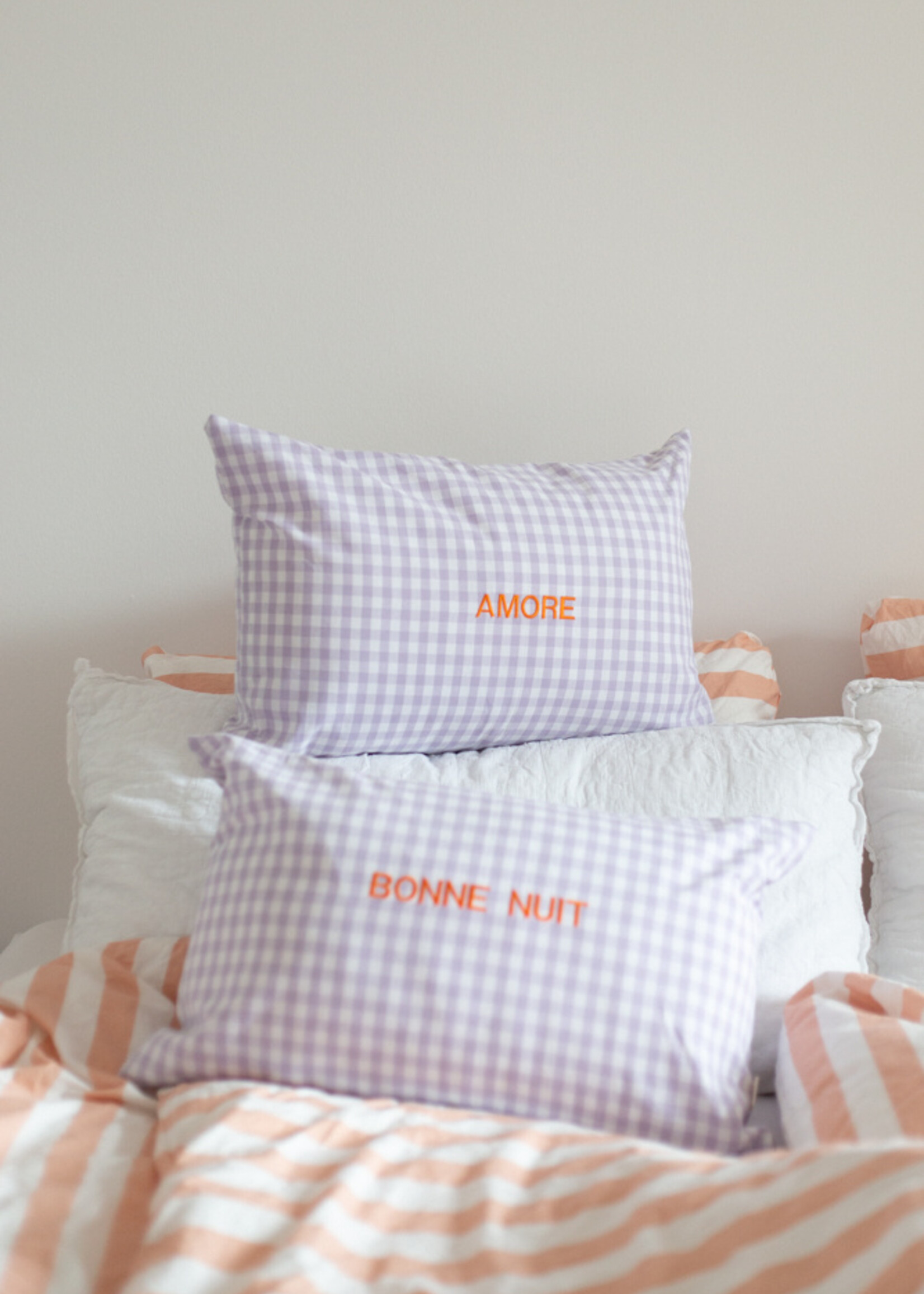 Atelier POMME CUSHION: CHECKED IN - LUCKY LILA