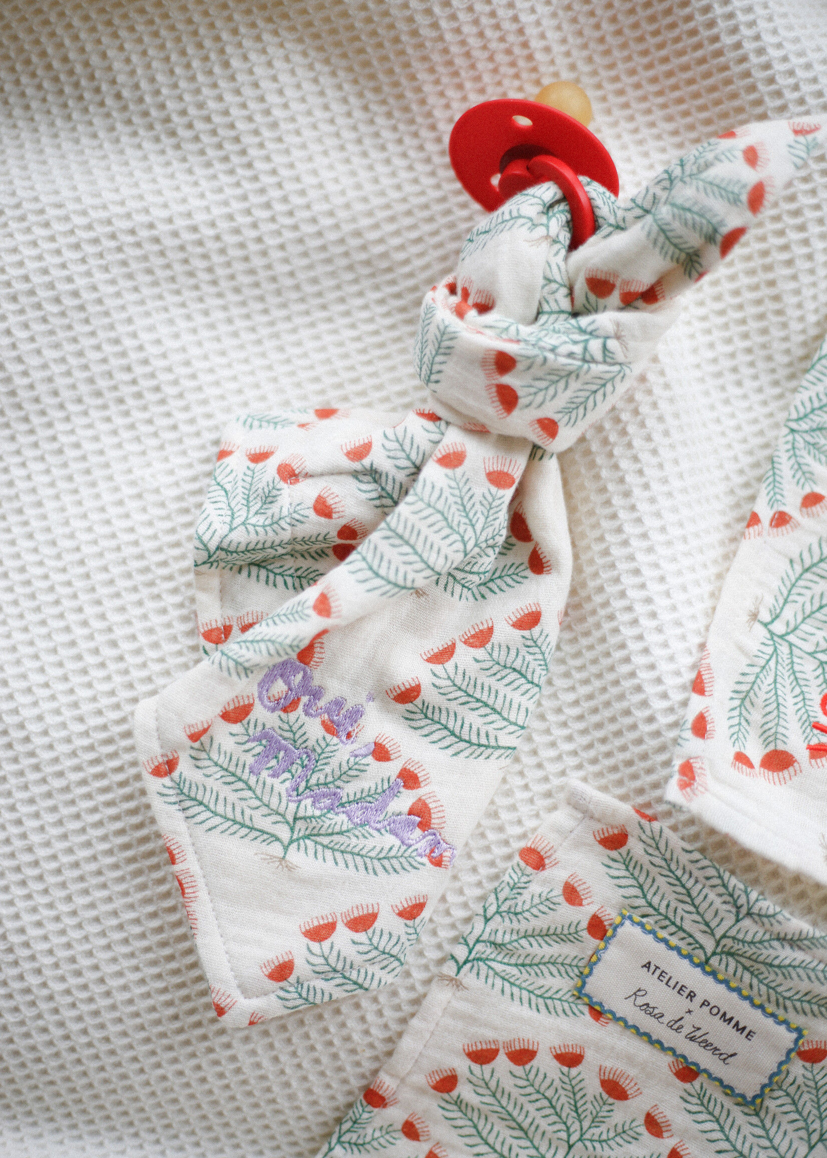 BIBS BIBS CANDY APPLE