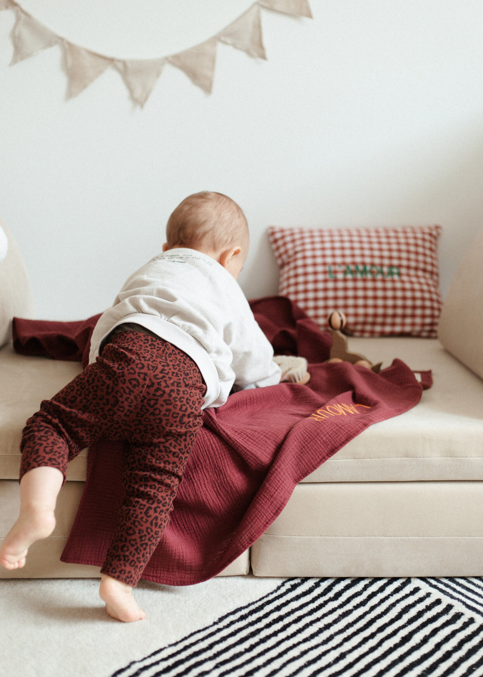 Atelier POMME TINY HAPPY PANTS - LEOPARD CHERRY