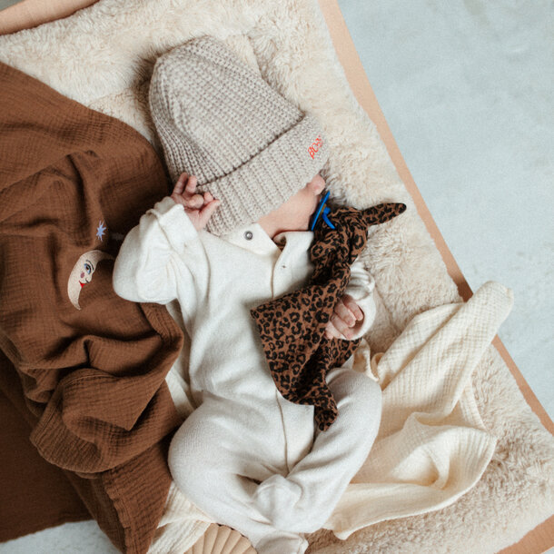 CUDDLE LEOPARD