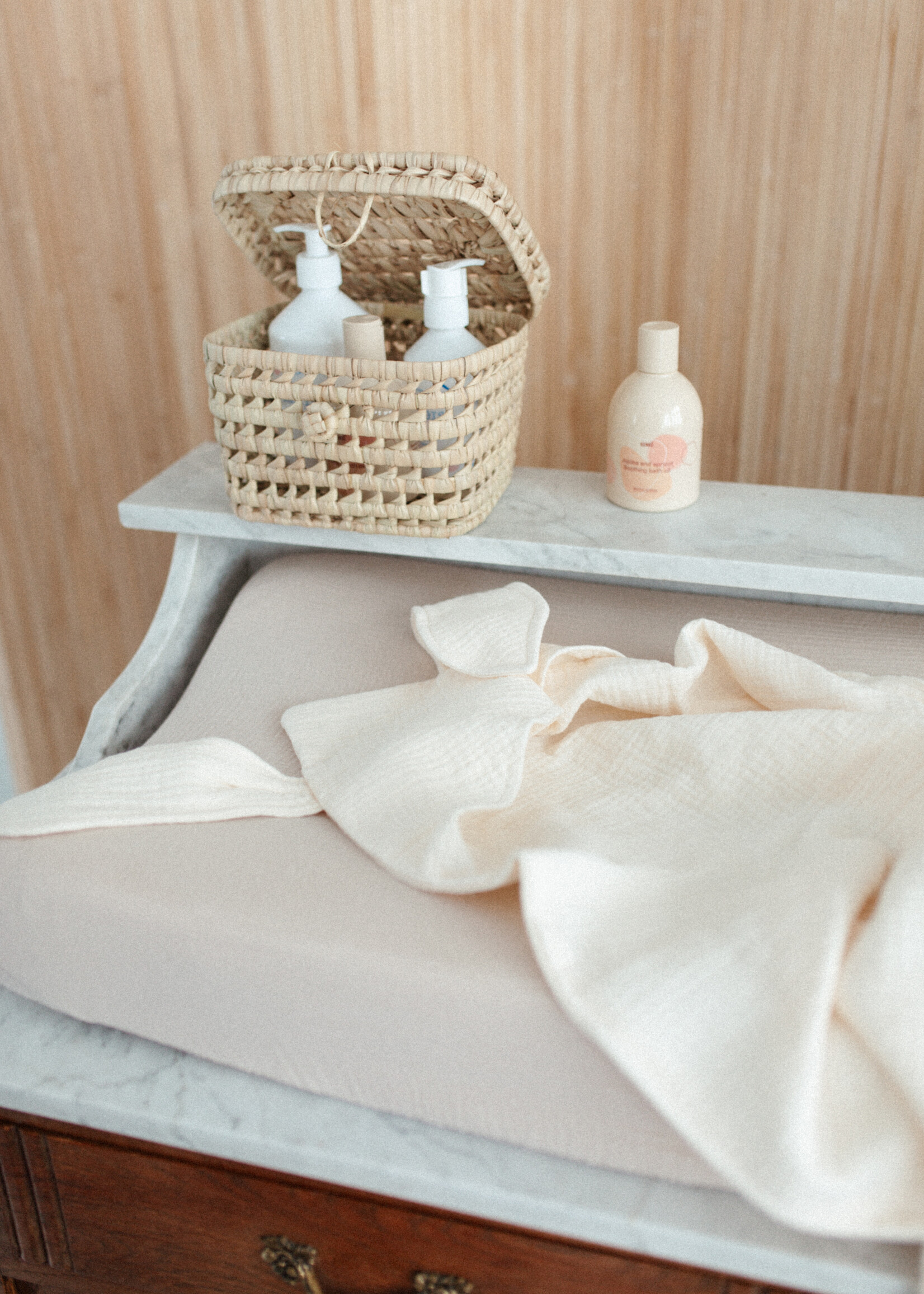 Atelier POMME SOFT MUSLIN BATH CAPE