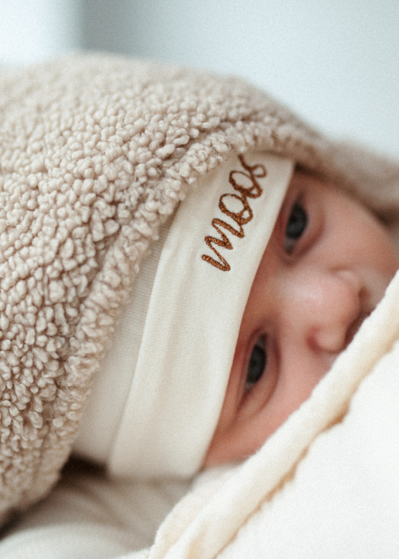 Atelier POMME TEENY TINY BEANIE - COSY WHITE