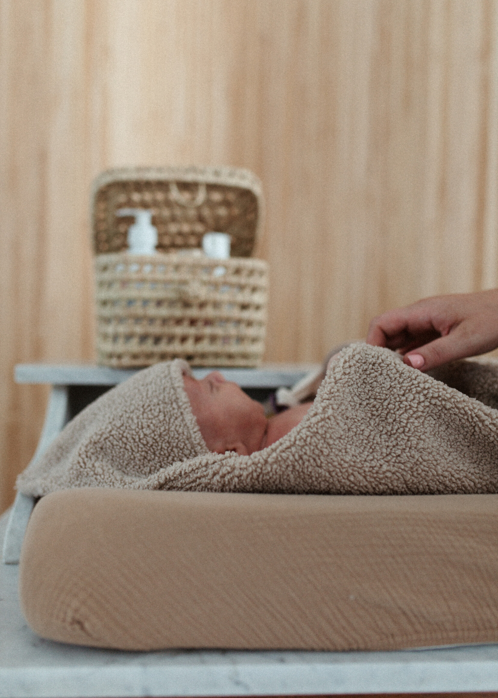 Atelier POMME COSY TEDDY HOODED BLANKET